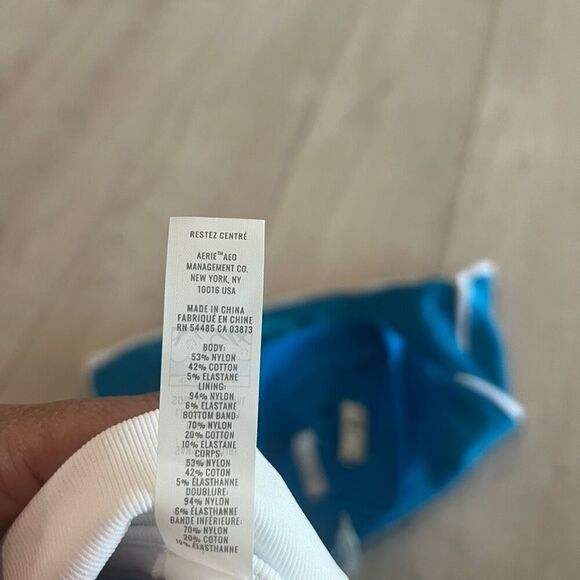 AERIE OFFLINE  Blue & White Hole-In-One Terry Polo Cropped Shirt and bottom top - Picture 9 of 9